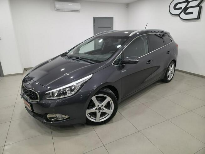 Kia Cee'd 1.6 / Bezwypadkowy/Serwisowany/Gwarancja roczna w cenie Korczyna - zdjęcie 3