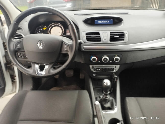 Sprzedam Renault Megane 3 1,5 DCI 110 KM rocznik 2015 Łomża - zdjęcie 8