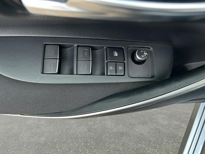 Toyota Corolla 1.5 Comfort ! Z polskiego salonu! Z fakturą VAT! Warszawa - zdjęcie 11