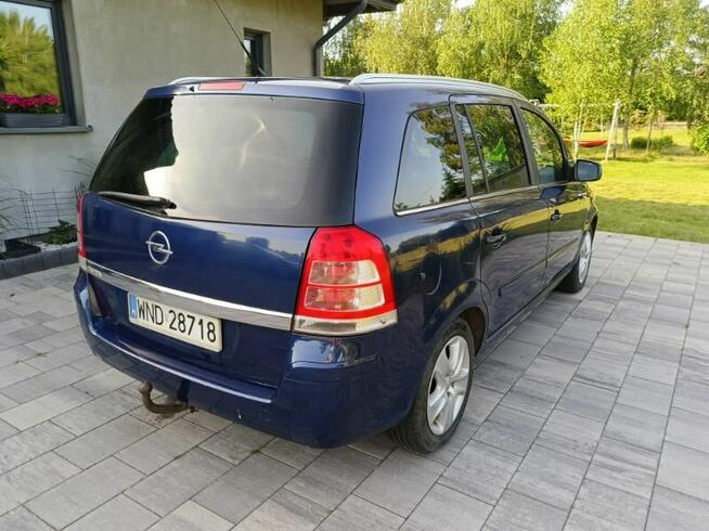 Opel Zafira B 1.8 gaz Cegielnia Psucka - zdjęcie 3