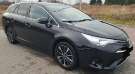 Toyota Avensis 1.8 Valvematic Kombi 2018 t27 Polski Salon Prawiedniki - zdjęcie 6