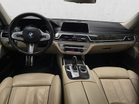 BMW 750 Komorniki - zdjęcie 9