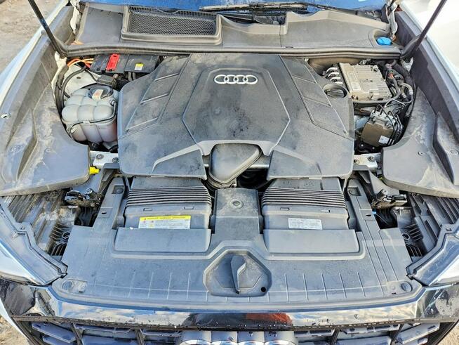 Audi Q8 PREMIUM PLUS / S-Line / niski przebieg Wrocław - zdjęcie 11