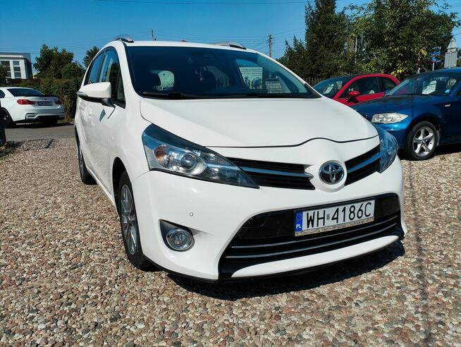 Toyota Verso 1.8 Automat , 7miejsc, przebieg 55tys.Navi Salon Warszawa - zdjęcie 1