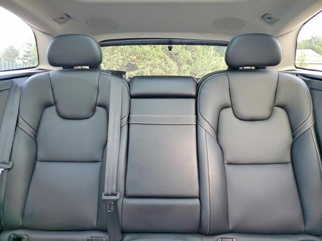 Volvo XC 60 INSCRIPTION / AWD / T6 / niski przebieg Tarnów - zdjęcie 10