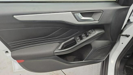 Ford Focus EcoBlue SCR Connected ! Z Polskie Salonu ! Faktura VAT ! Warszawa - zdjęcie 10