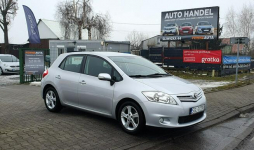 Toyota Auris Klimatronik 2 strefy/6 biegów/Tempomat/Hak/Alufelgi