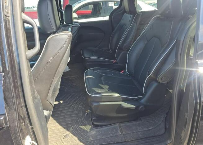 Chrysler Pacifica LIMITED / pakiet S / niski przebieg Białystok - zdjęcie 11