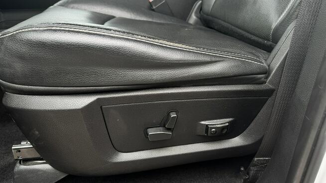 RAM Sport 5.7HEMI Kamera cofania Podgrz. fotele+kierownica Wentyle Gdynia - zdjęcie 10