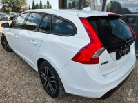 V60 2.0 MOMENTUM 150KM NAVI skóra FULL LED  bezwypadek SERWIS 2018 Tychy - zdjęcie 4