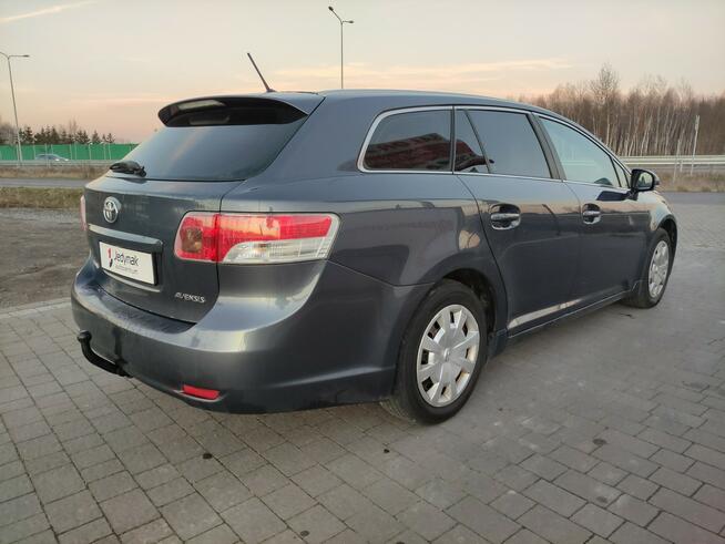 Toyota Avensis Lipówki - zdjęcie 12