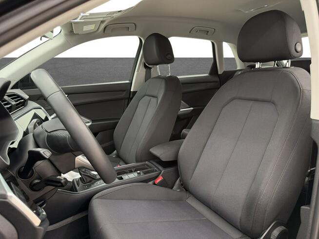 Audi Q3 35 TDI mHEV S tronic Kombi Warszawa - zdjęcie 10