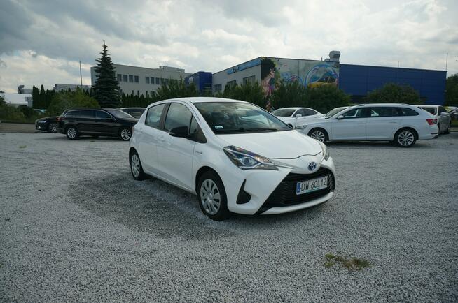 Toyota Yaris HYBRID 100 ACTIVE, Salon PL, FV23%, DW6CL12 Poznań - zdjęcie 5