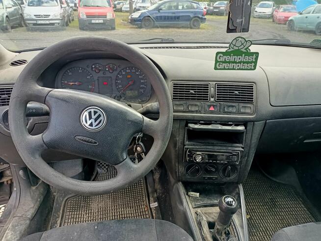 Volkswagen Golf 1.9TDI 90km 99r Brzozówka - zdjęcie 7