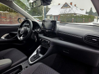 Toyota Yaris Hybrid 1.5 Benz. 116KM 2021r LED, Kamera, Tempomat Tychy - zdjęcie 6