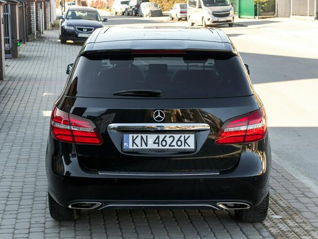 Mercedes B 180 1.6_Benzyna_120KM_87500 km_Automat Nowy Sącz - zdjęcie 8