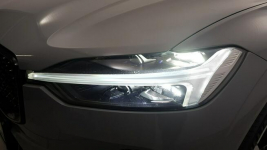 Volvo XC 60 B4 B AWD Plus Dark! Z Polskiego Salonu! Faktura VAT! Warszawa - zdjęcie 10