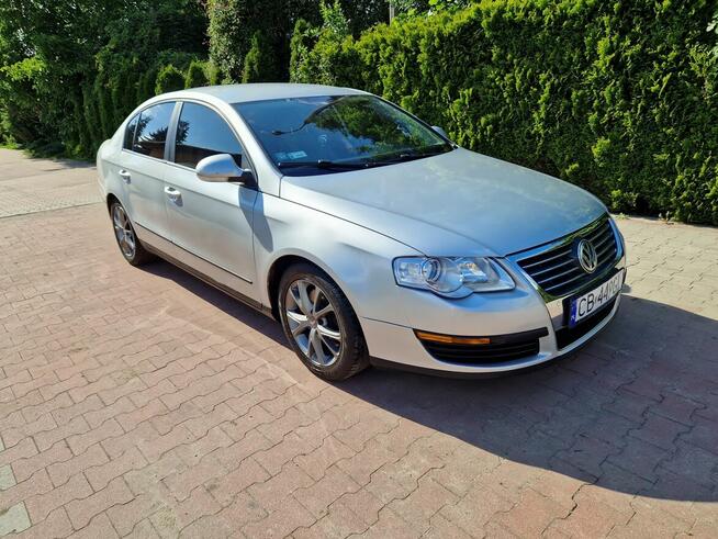 Volkswagen Passat B6 1.6 benzyna! Sedan! Dobry stan! Bydgoszcz - zdjęcie 3