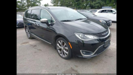 Chrysler Pacifica LIMITED / Benzyna / niski przebieg Częstochowa - zdjęcie 3