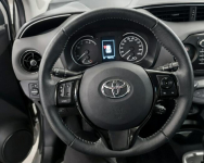 Toyota Yaris 2020 Tylko Salon Polska 1Właściciel Hybryda Serwis ASO Białystok - zdjęcie 7