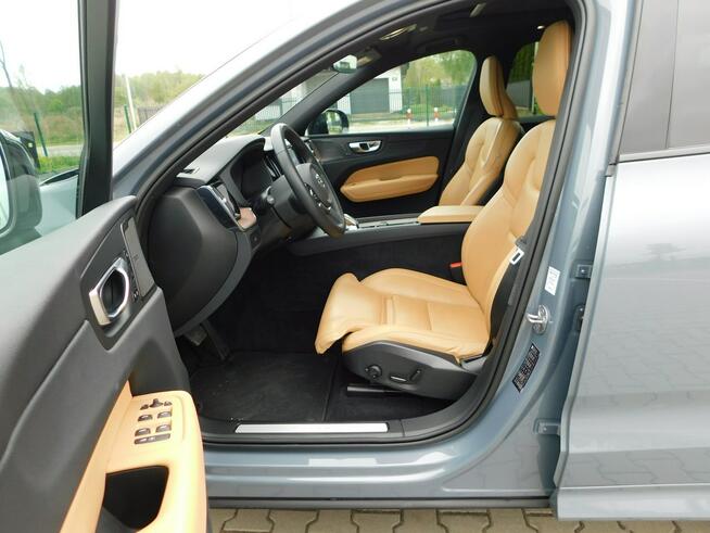 Volvo XC 60 AWD z Gwarancja Full Opcja ULTIME DARK Żyrardów - zdjęcie 11