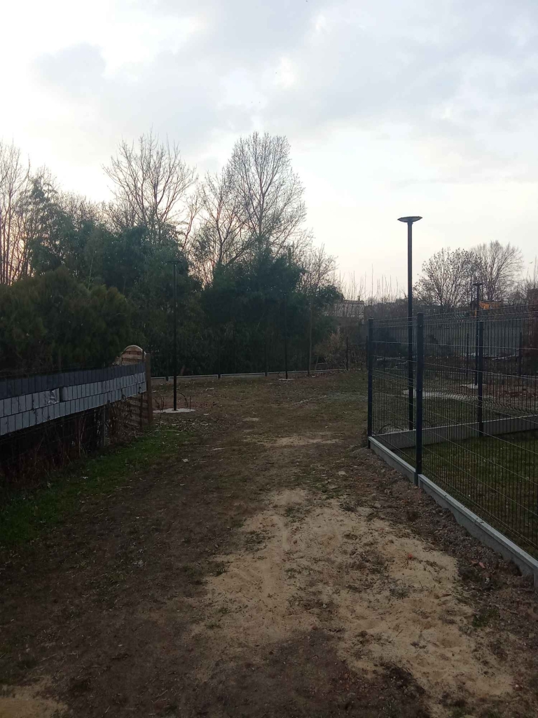 Plac do wynajęcia lub dzierżawy przy centrum Legnicy, 340 m² Legnica - zdjęcie 2