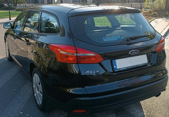 FORD FOCUS 1.5 Ecoboost Trend, Sync, polski salon Śródmieście - zdjęcie 4
