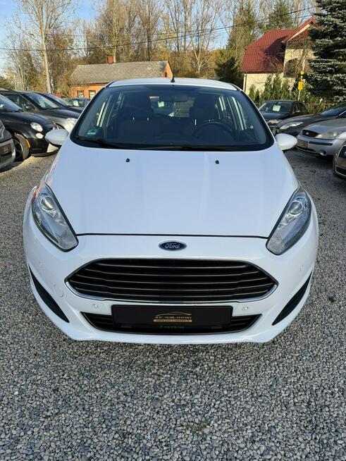 Ford Fiesta Bardzo ładny egzemplarz. Pierwsza rejestracja 2016. Chlewice - zdjęcie 10