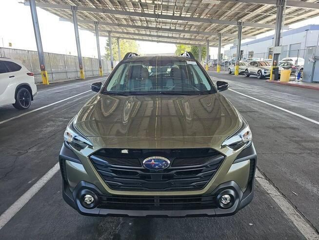Subaru OUTBACK Bogata wersja wyposażenia / AWD / niski przebieg Cieszyn - zdjęcie 3