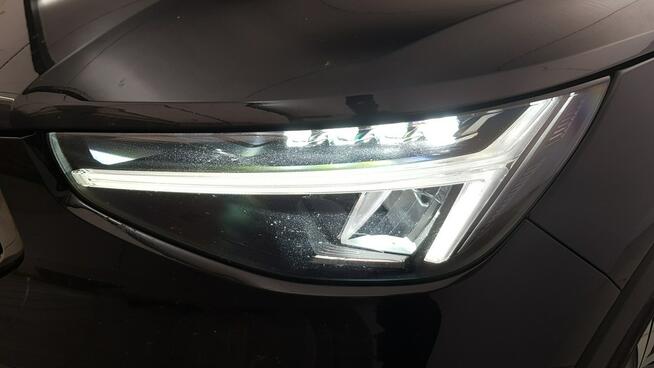 Volvo XC 40 B3 Core ! Z Polskiego Salonu ! Faktura VAT ! Warszawa - zdjęcie 10