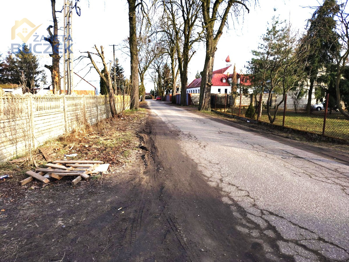 Sprzedam działkę budowlaną w Kątach Kąty - zdjęcie 1