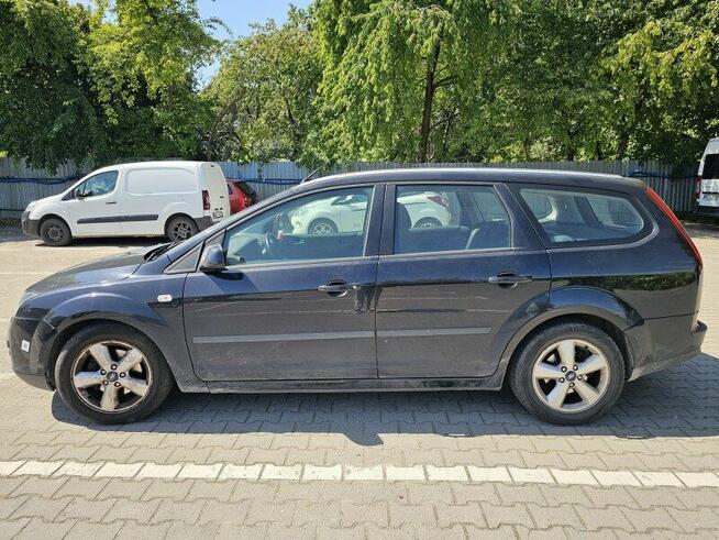 1/2 udziału Ford Focus 2005 r. od syndyka Warszawa - zdjęcie 9