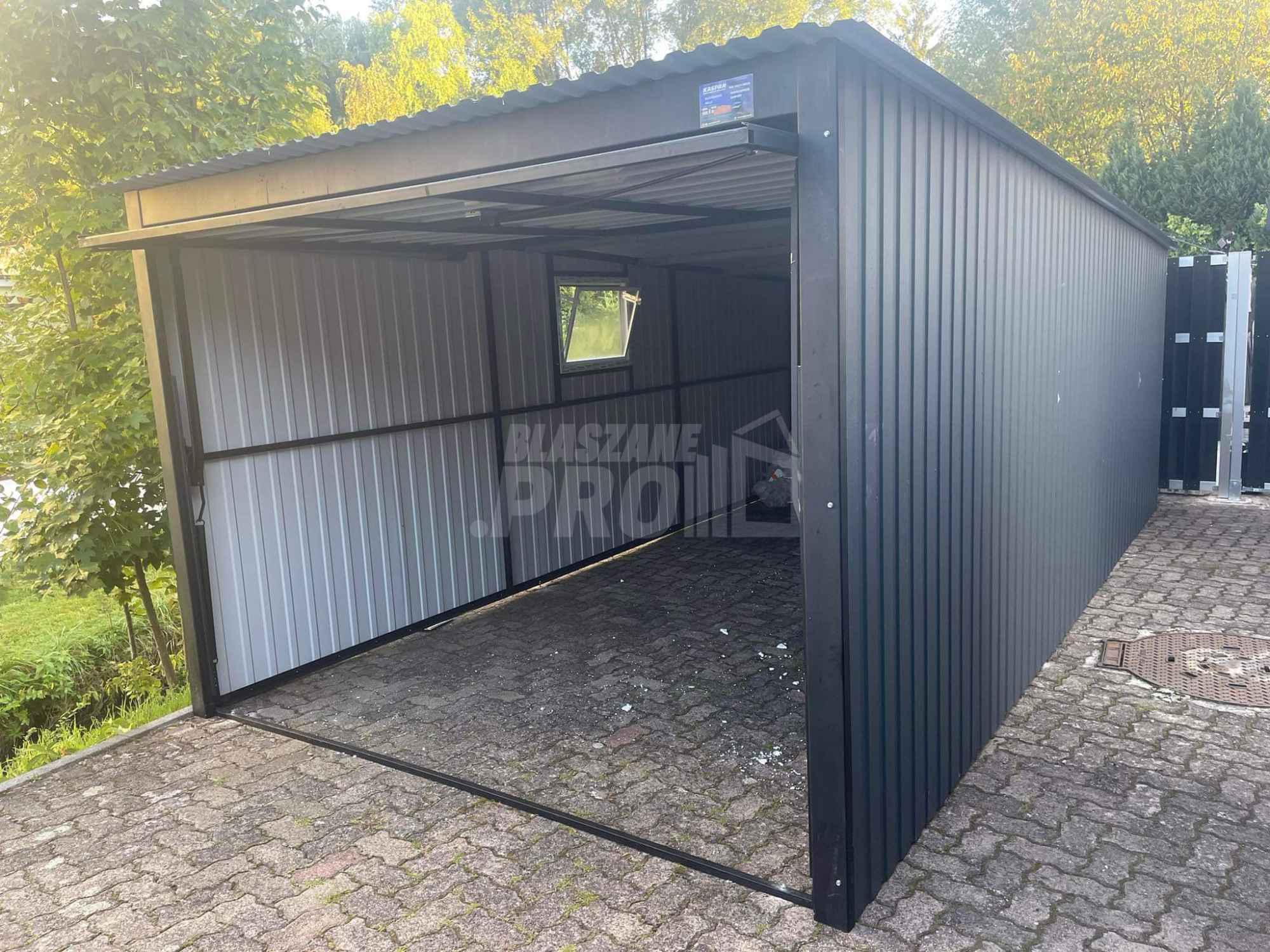 Garaż blaszany 3x7 brama uchylna - okno PCV  Dach spad w tył GP241 Gdynia - zdjęcie 7
