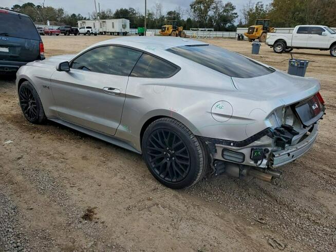 Ford Mustang / Automat / 5.0 / niski przebieg / Tarnów - zdjęcie 5
