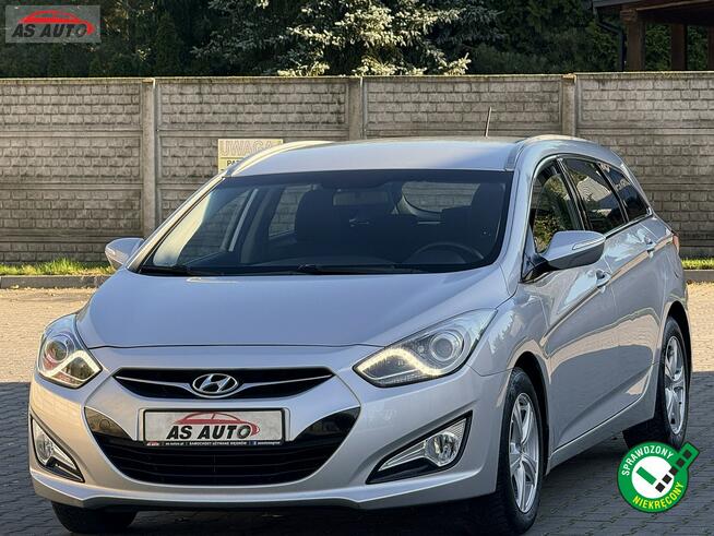 Hyundai i40 CW 1.7CRDi 136KM/Premium/Led/Tempomat/Alu16/SerwisASO Węgrów - zdjęcie 1