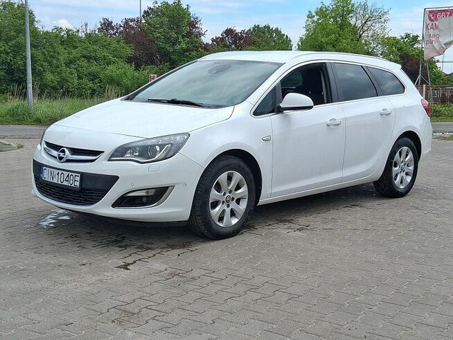 Opel Astra Navi LED BiXenon Ogrzewana kierownica Klimatronic Słupca - zdjęcie 9