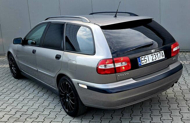 Volvo V40 Automat LPG GAZ Dostawa pod dom  Opłaty 01.2027 Zamiana też! Zduńska Wola - zdjęcie 4
