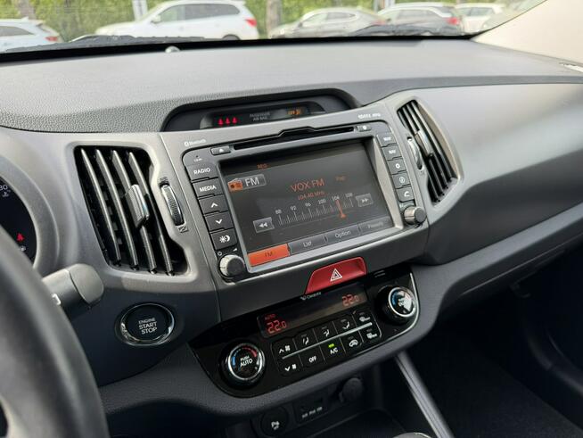 Kia Sportage 2.0 164kM XL! Grzane fotele ! Kamera ! Pęcice - zdjęcie 3