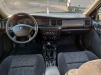OPEL Vectra B. Hatchback 1.8 Benzyna Chełm - zdjęcie 10