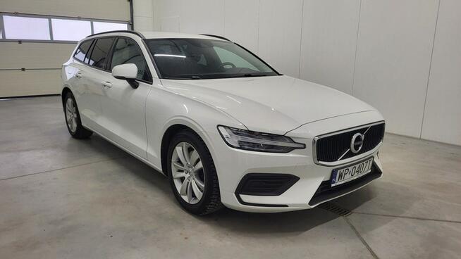 Volvo V60 B3 B Momentum Core aut Grójec - zdjęcie 3