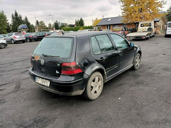Volkswagen Golf 4 1.6 LPG 99r Tarnów - zdjęcie 4