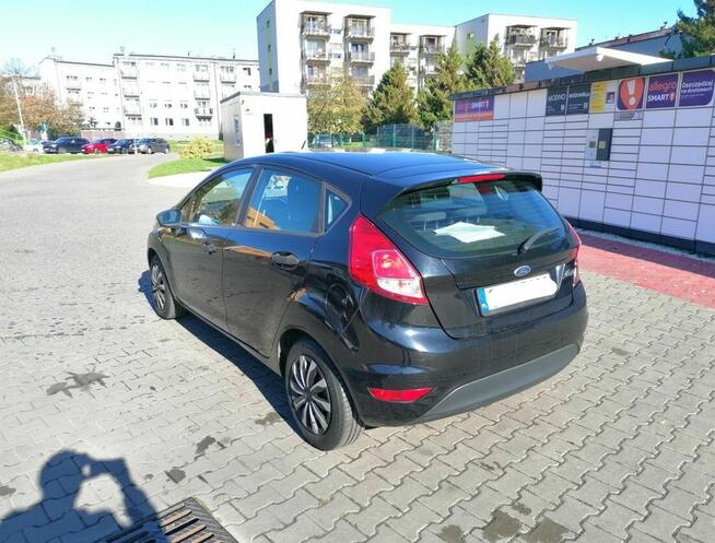 Sprzedam Ford Fiesta 2015 (poj. 1.2, przeb. 137tys) - polski Mysłowice - zdjęcie 3