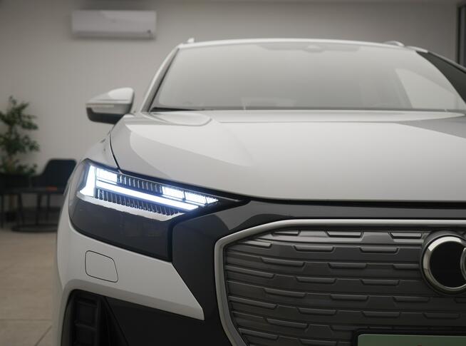 Audi Q4 40 e-tron 204KM  Virtual Kamera Matrix LED NAV Kielce - zdjęcie 9