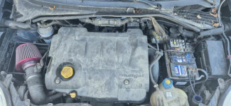 FIAT GRANDE PUNTO 1900 JTD+HAK-SPRAWNA KLIMA !!! Głogów - zdjęcie 11