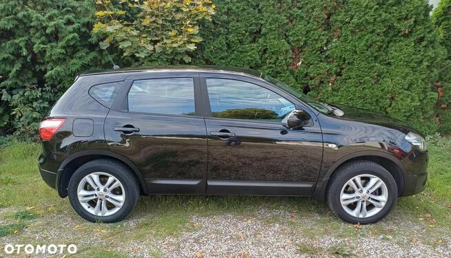Nissan Qashqai 2.0 acenta Toruń - zdjęcie 12