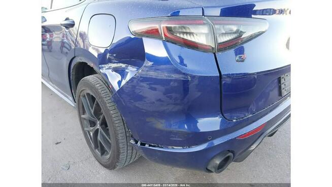 Alfa Romeo Stelvio / 2.0 280KM / 4x4 / niski przebieg / Tarnów - zdjęcie 9