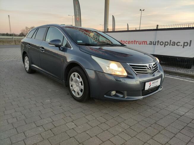 Toyota Avensis Lipówki - zdjęcie 1