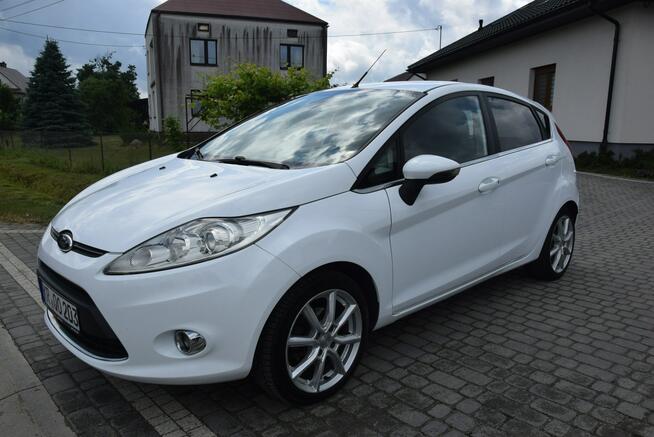 Ford Fiesta 1.4B Automat Klimatronik Nowe Opony Sprowadzony Opłacony Majdan Sieniawski - zdjęcie 5