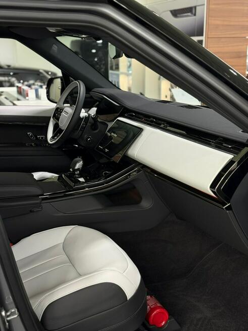 Range Rover Sport 3.0D I6 300Km Dynamic SE Łódź - zdjęcie 10