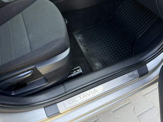 Škoda Octavia 2.0 TDI Tarnowskie Góry - zdjęcie 9